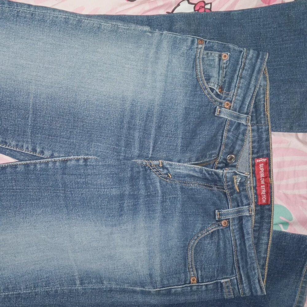 Levi's Superlow Stretch - Picture 2 of 3
